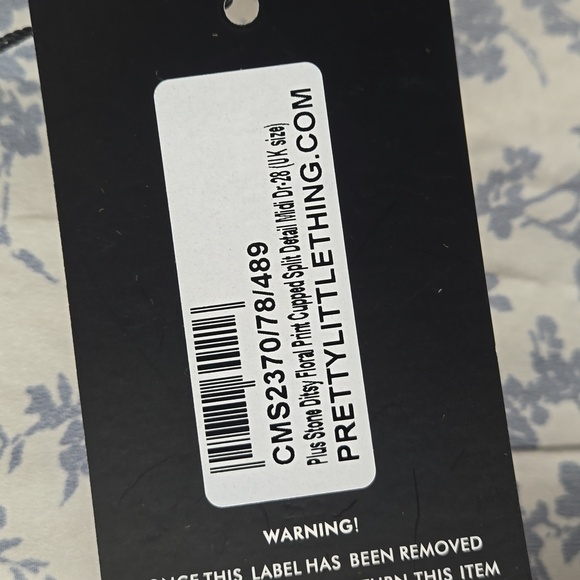 PrettyLittleThing Stone Ditzy Floral Print Cupped Split Detail Midi Dress - Picture 9 of 11